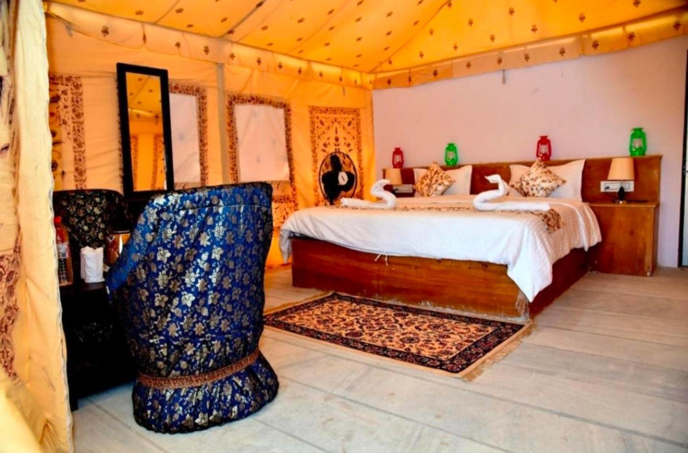 The Saffron Desert Camp Jaisalmer Exteriör bild